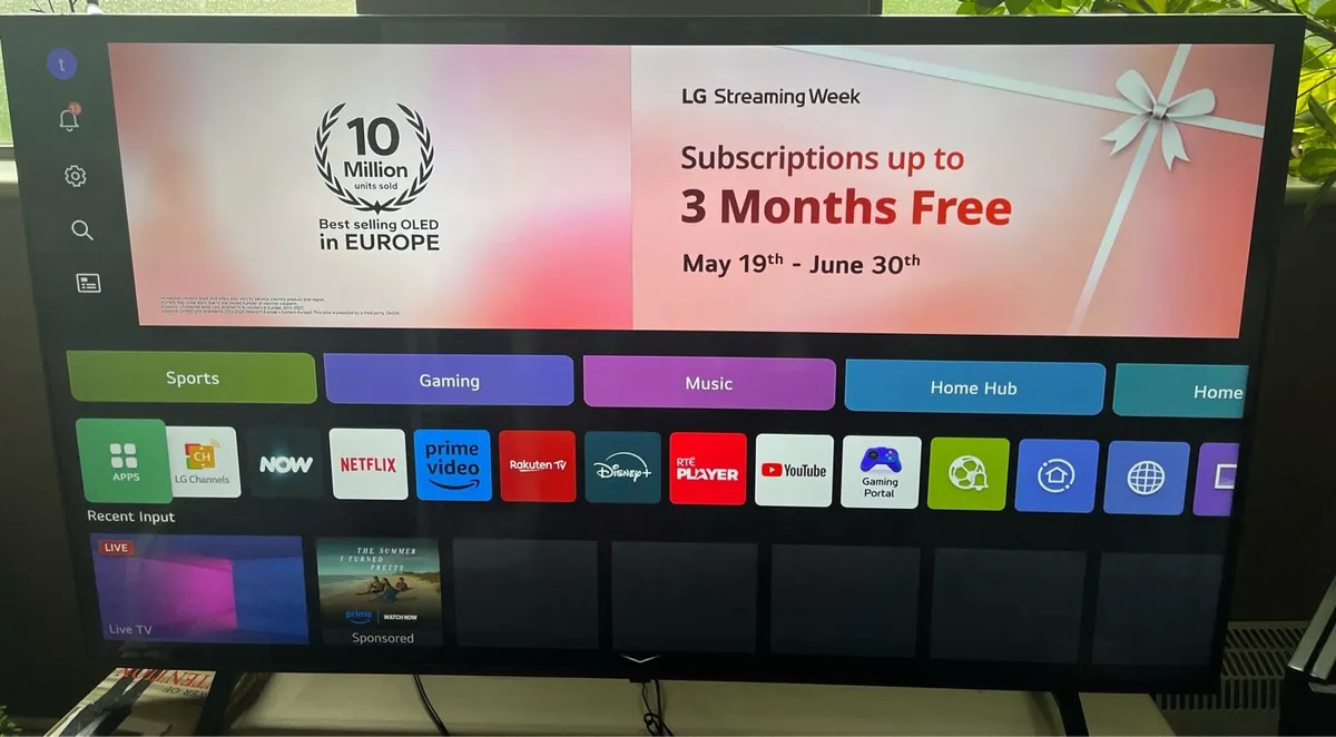 49” LG Ultra  HD4K TV(49UH610V-ZB) - Image 1