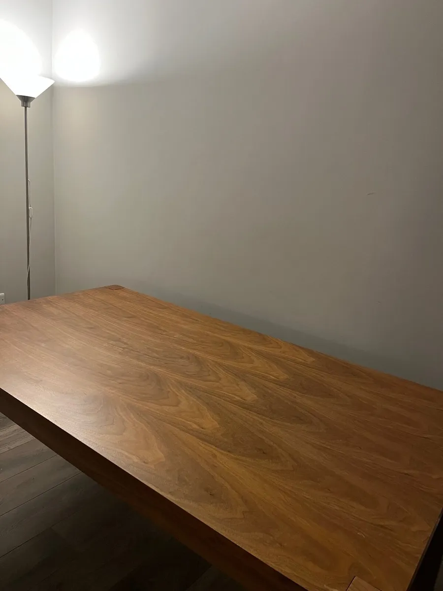Dinning table - Image 4