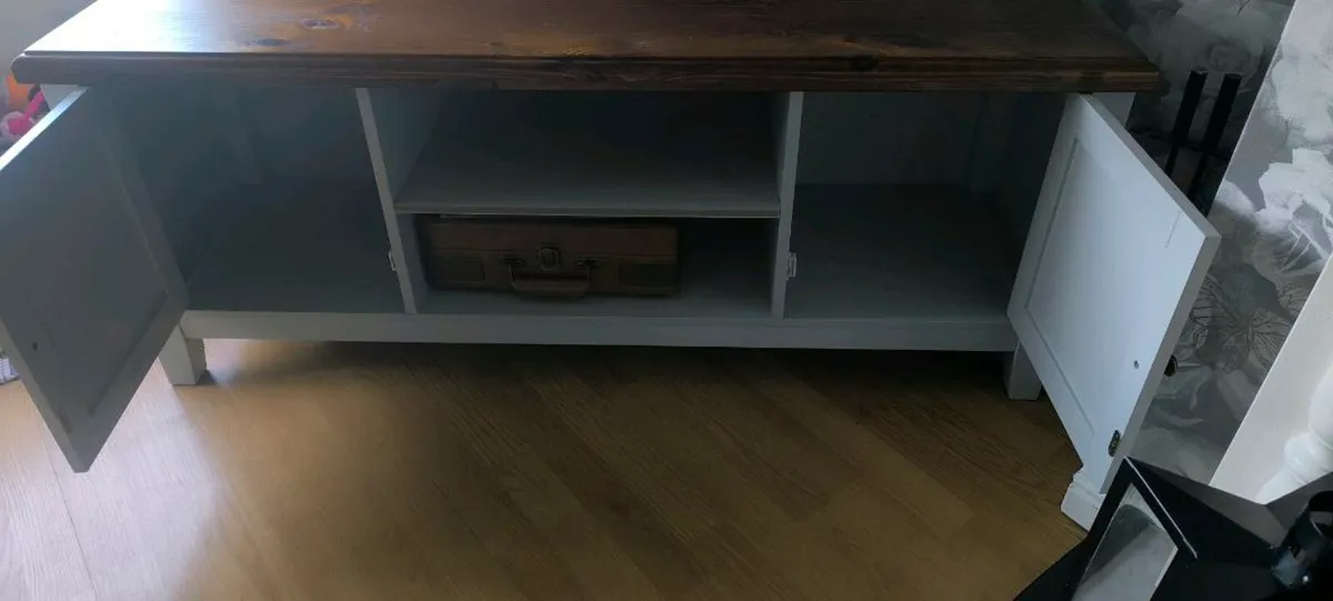 TV Cabinet - Image 2