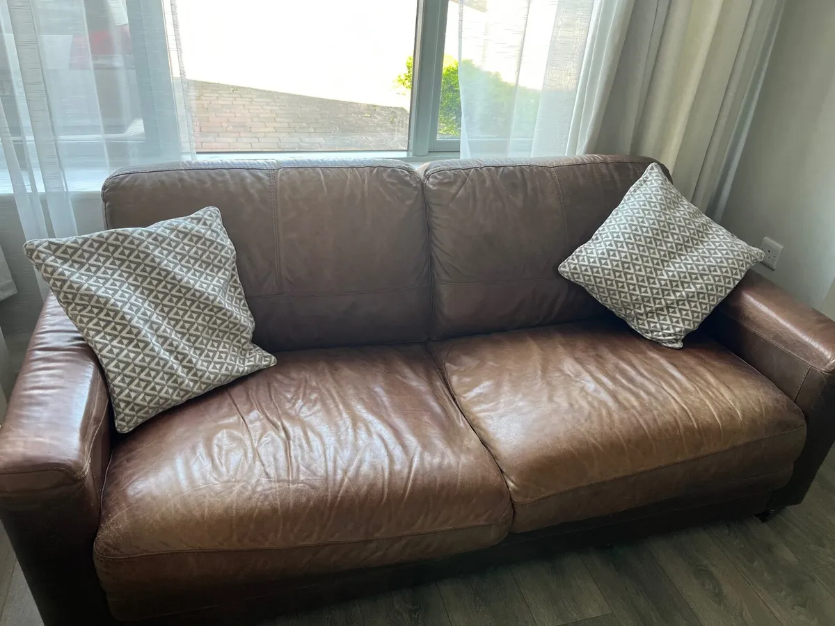 Leather 3 seater sofa - Image 2