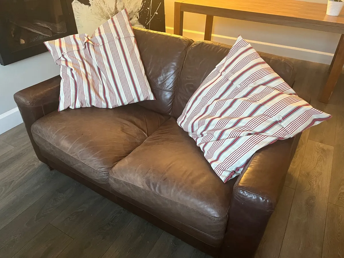 Leather sofa - Image 2