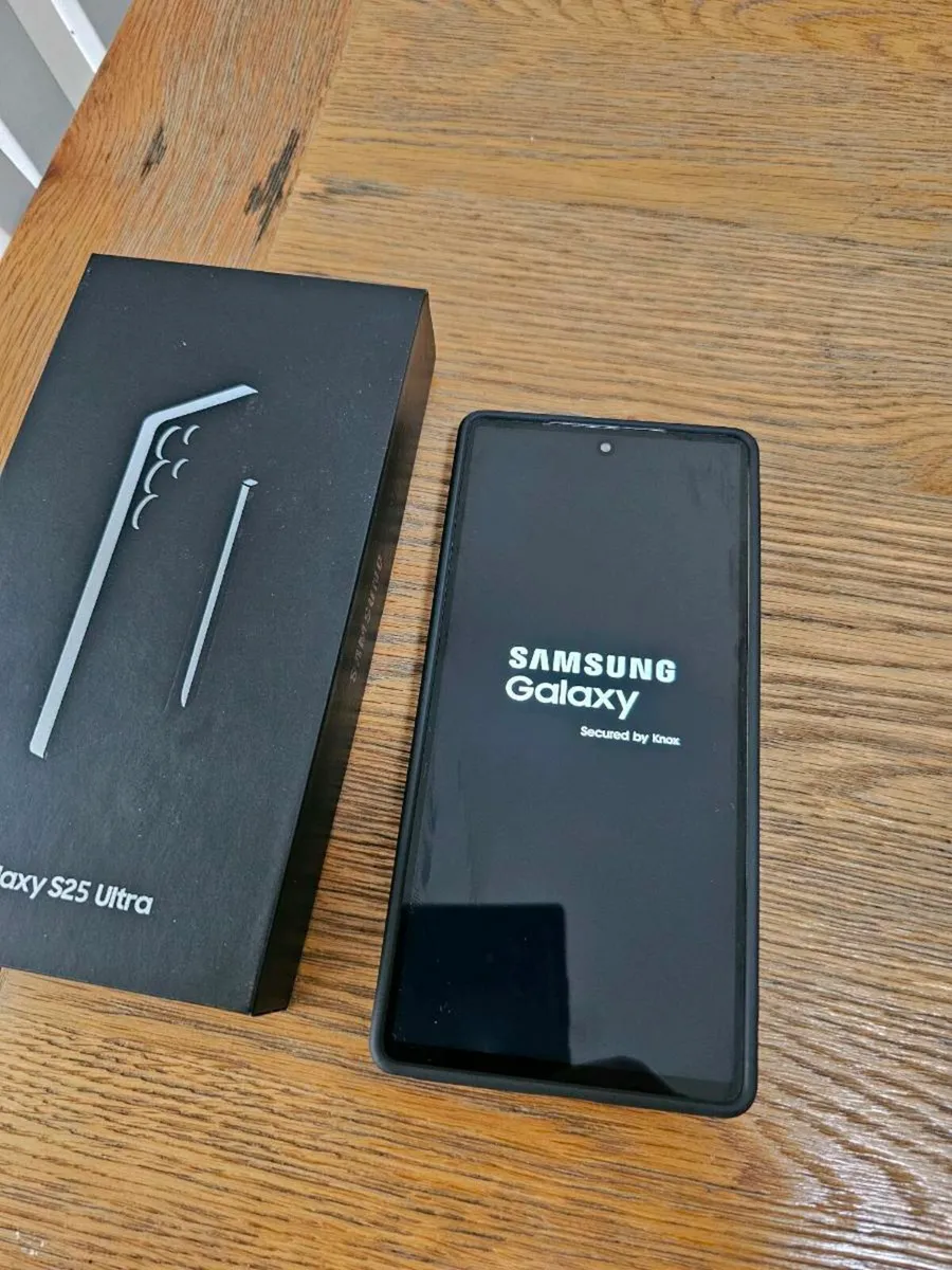 Fake Samsung S25 Ultra - Image 2