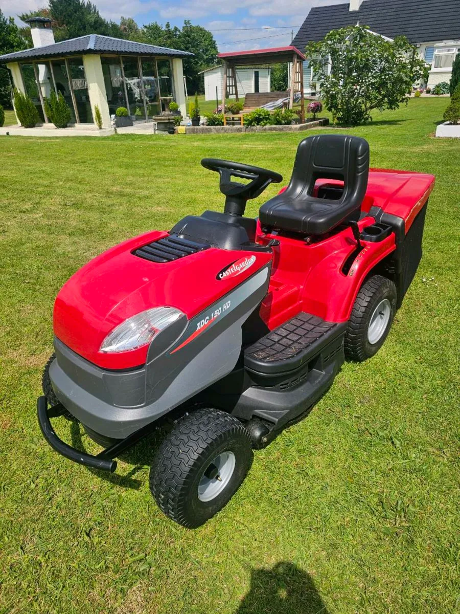 Castlegarden XDC 150 ride on mower - Image 2