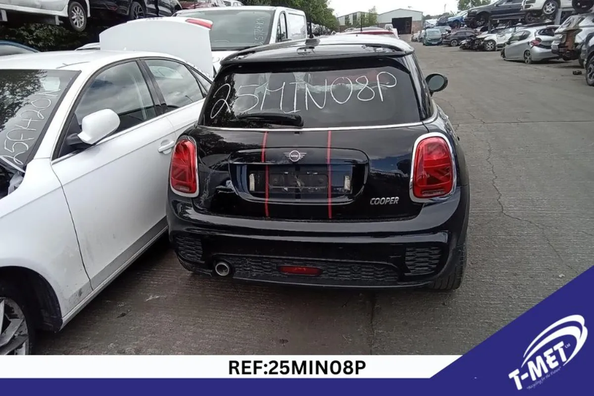 2020 MINI COOPER SPORT BREAKING FOR PARTS - Image 2