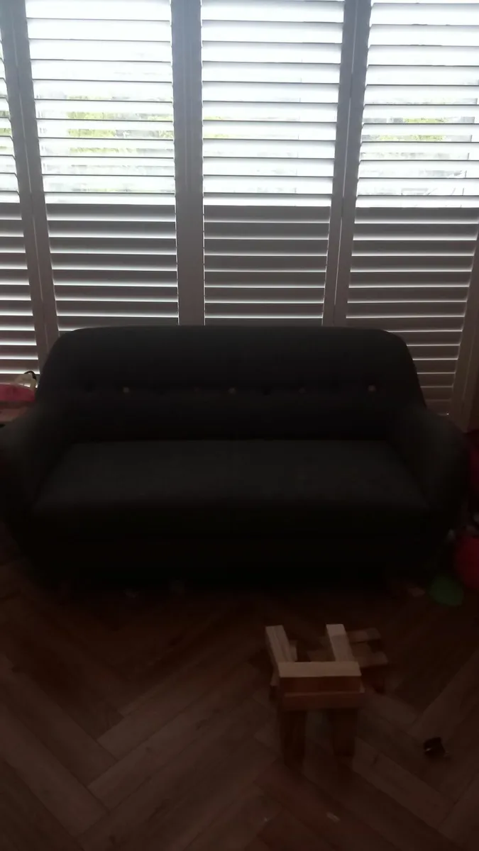 3/4 seater couch - Image 2