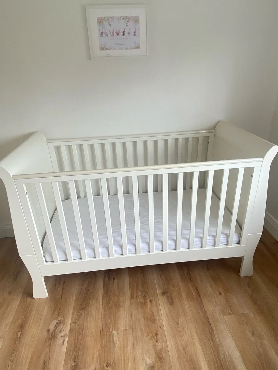 Mamas and Papas Cot bed 3 piece set - Image 1