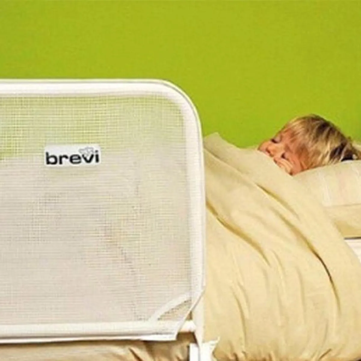 Extra long kids bed rail - Image 1