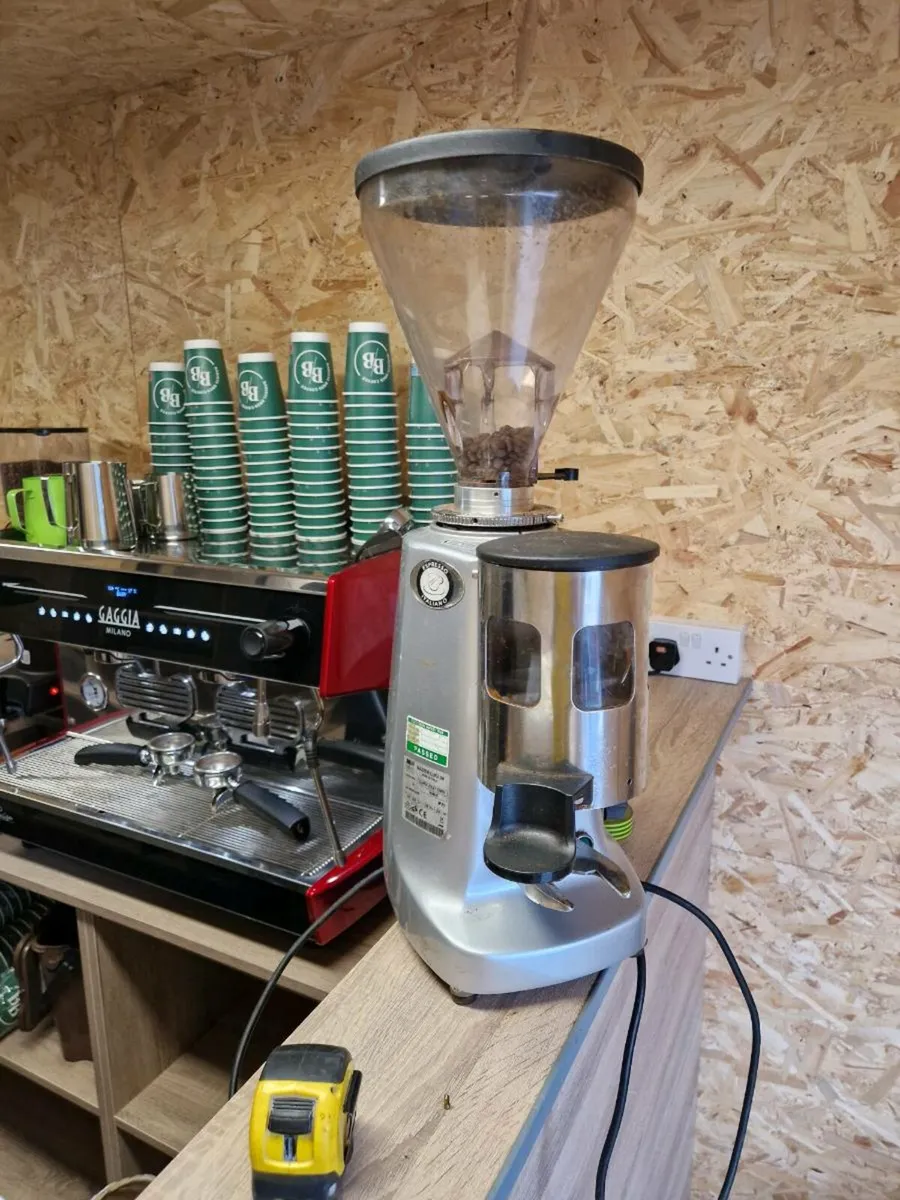 Mazzer coffee grinder - Image 3