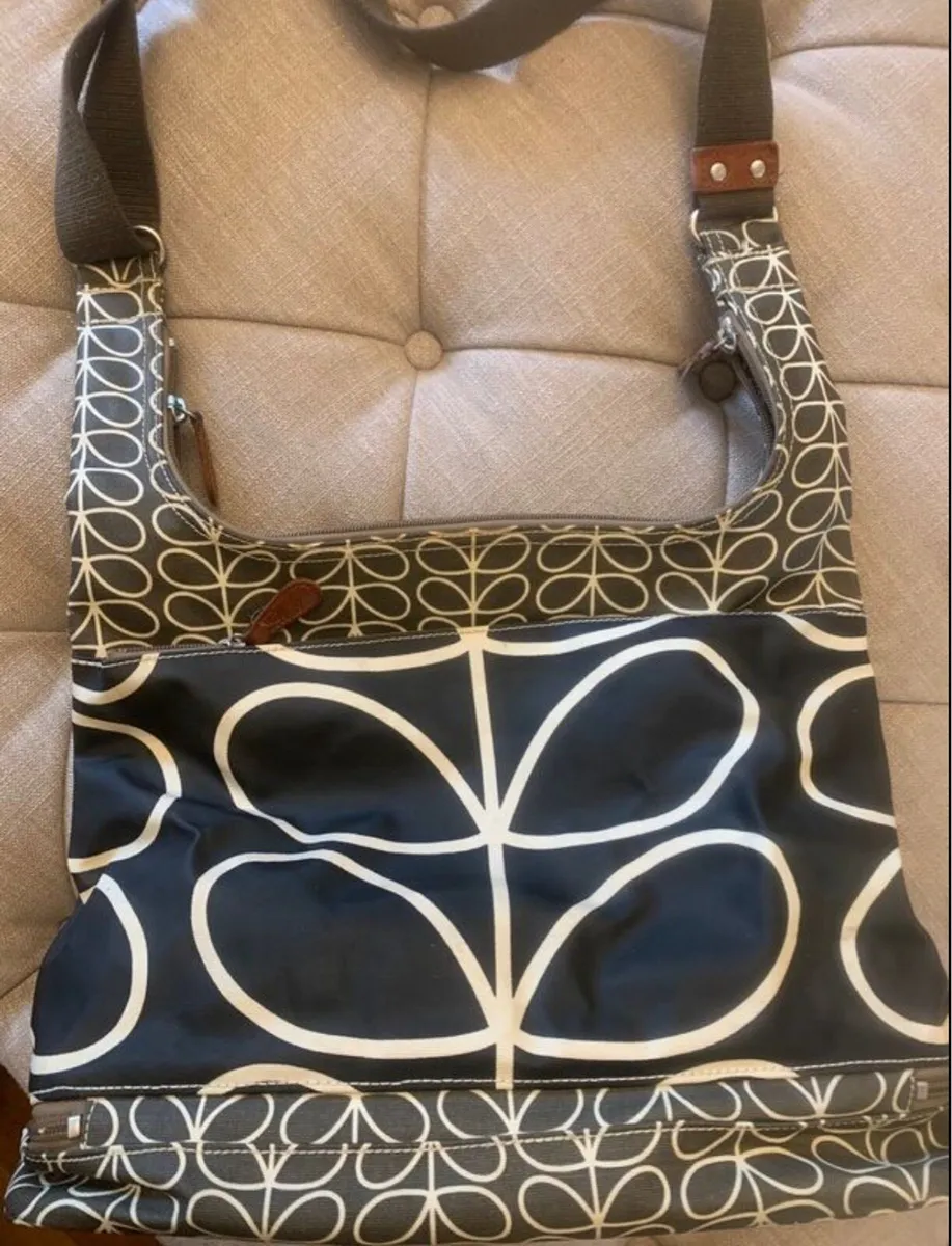 Orla Kiely Baby Bag and Changing Mat - Image 1