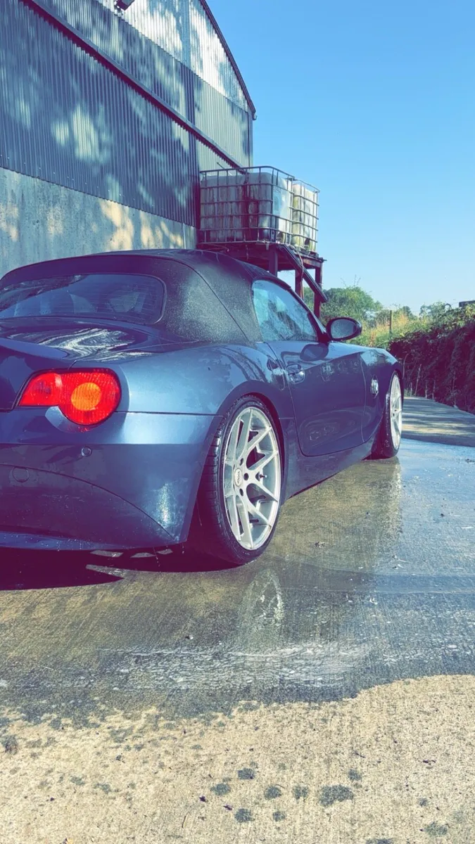 BMW z4 3.0 - Image 2