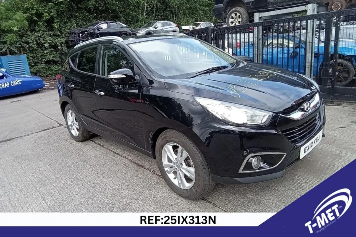 2012 HYUNDAI IX35 BREAKING FOR PARTS - Image 1