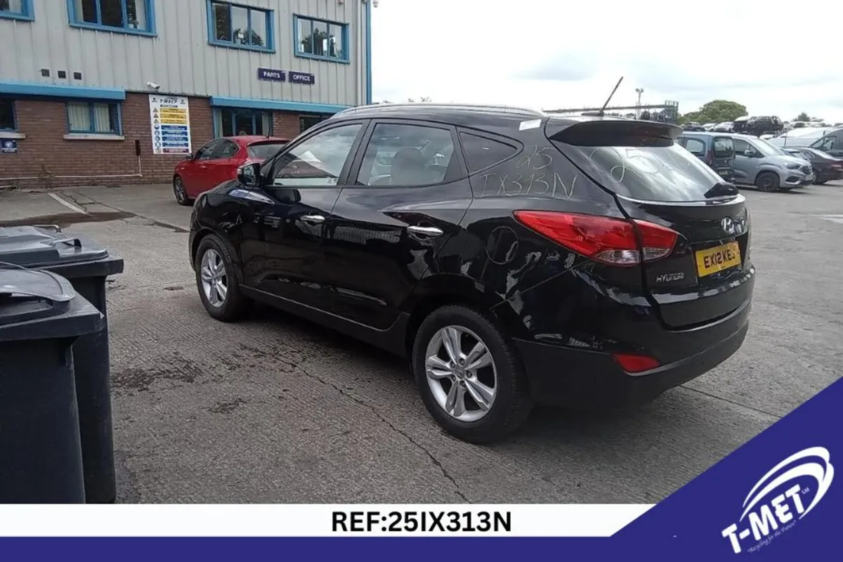 2012 HYUNDAI IX35 BREAKING FOR PARTS - Image 3