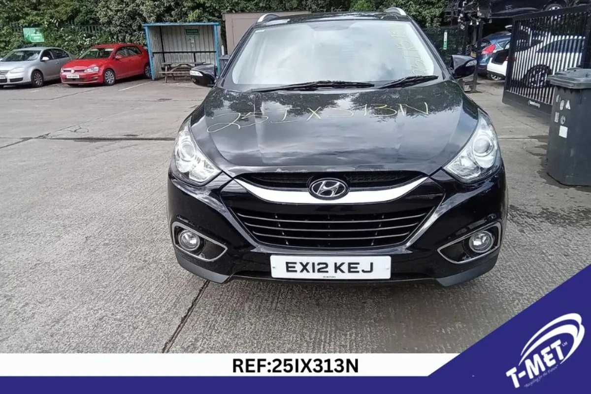 2012 HYUNDAI IX35 BREAKING FOR PARTS - Image 2