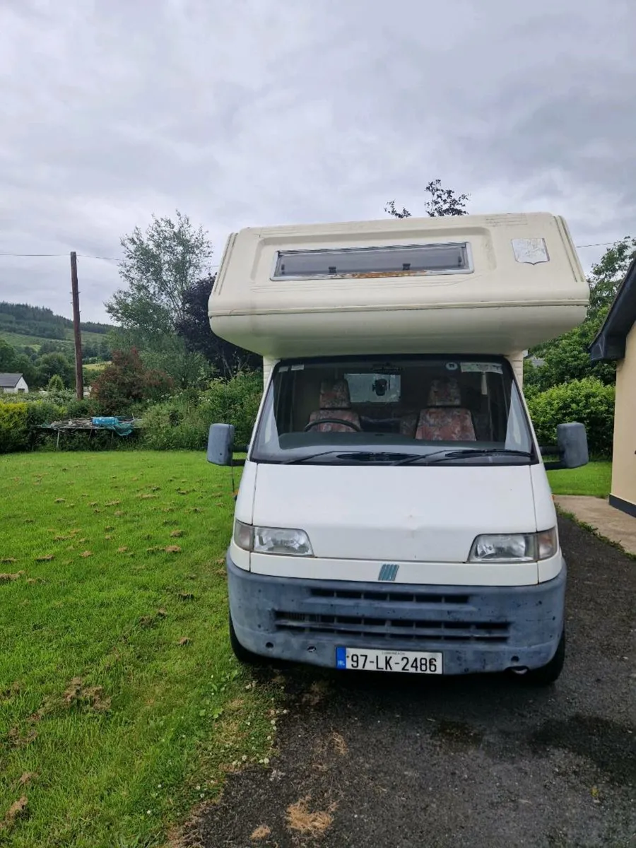 Camper van - Image 3