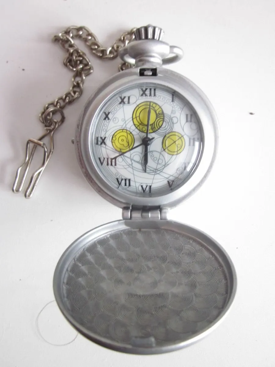 Dr Who's Fob Watch 2007 - Image 4