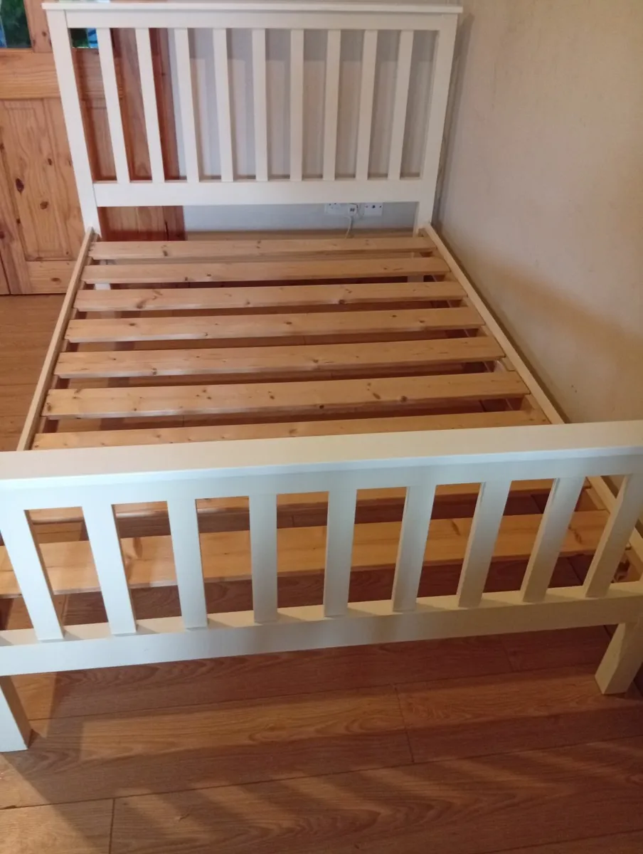 White Quality Sturdy double size bed frame - Image 4