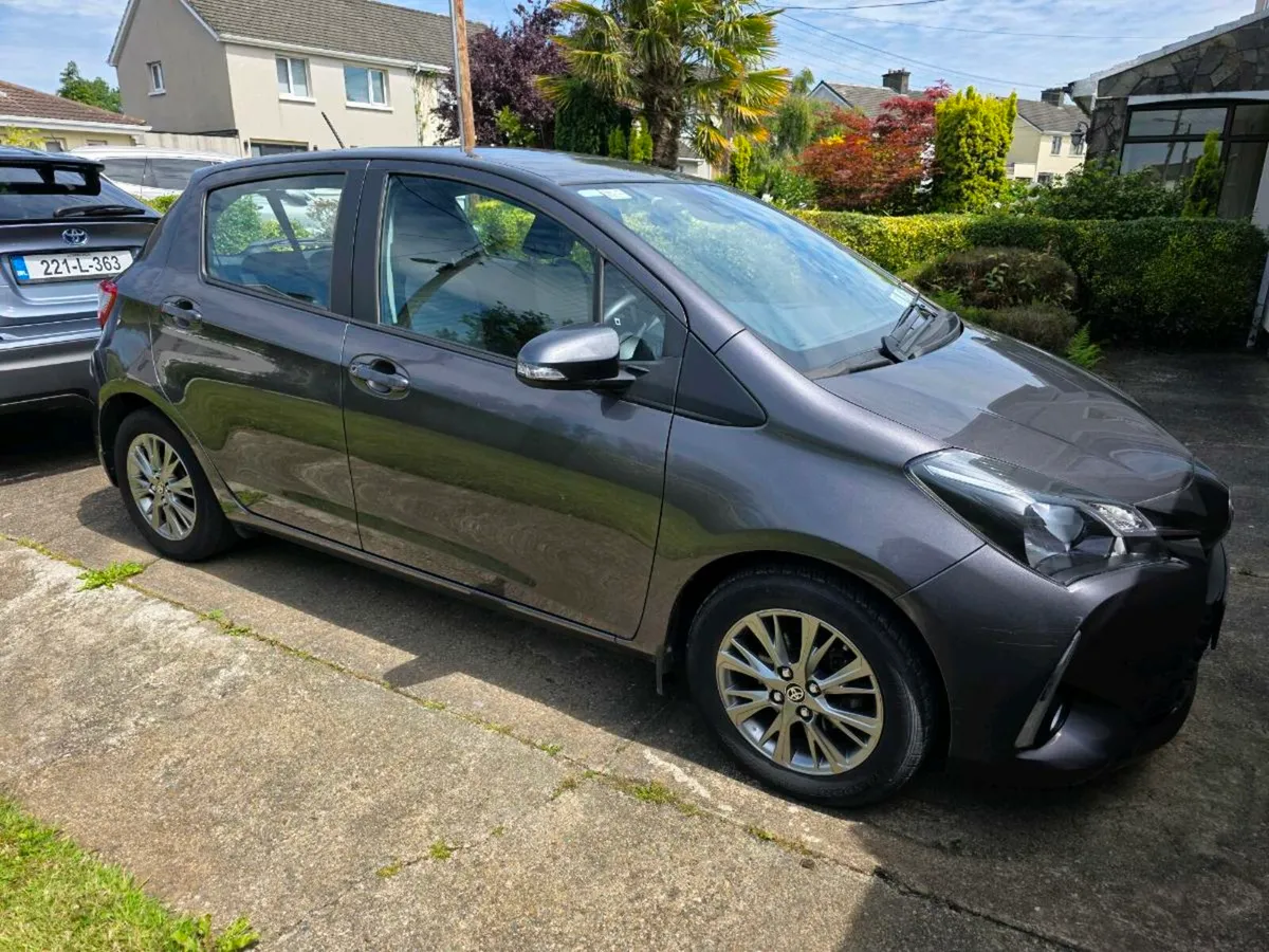 TOYOTA YARIS LUNA 1.0 PETROL - Image 4