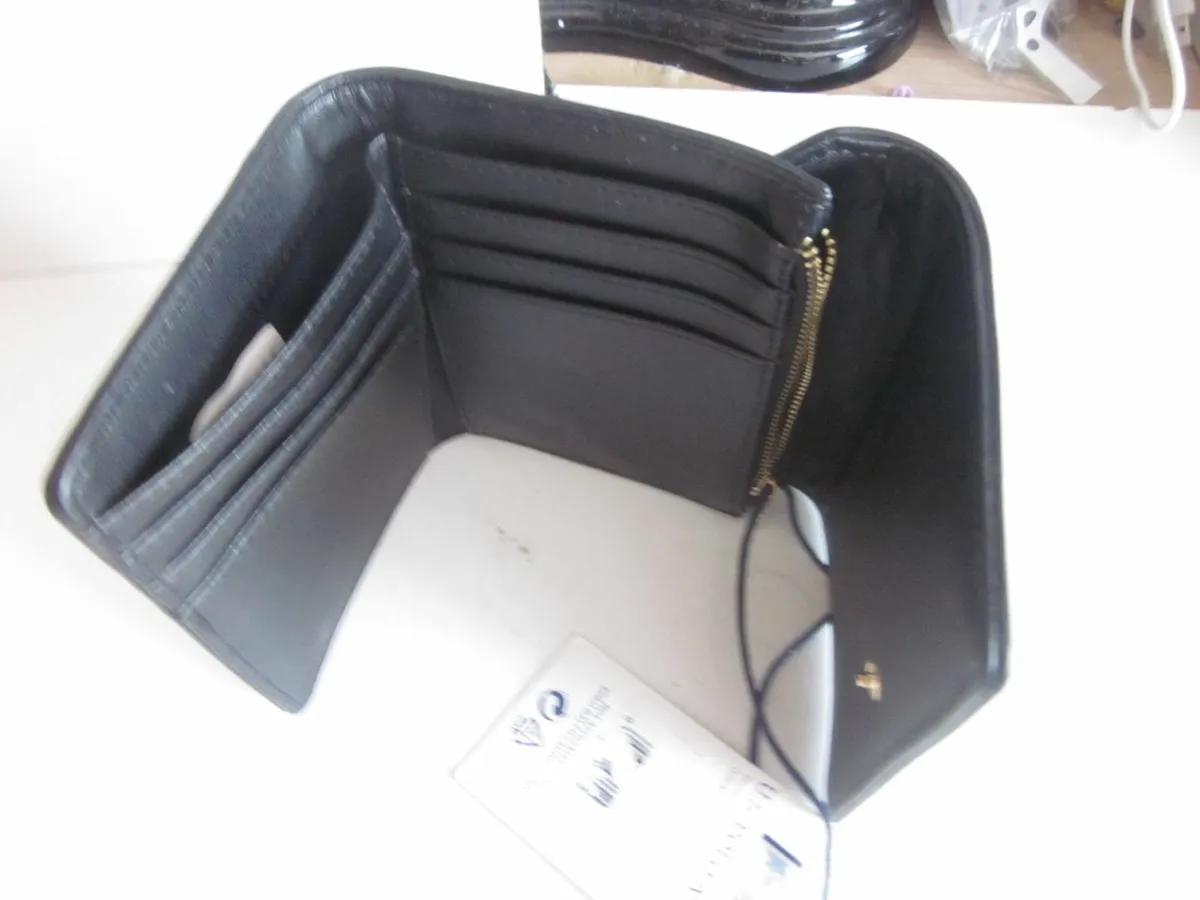 New US Polo Assn Wallet with Coin Pocket - Image 4