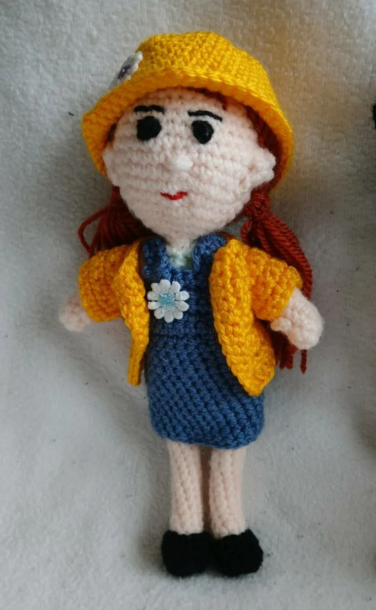 Crochet toys and baby clothes - Image 4
