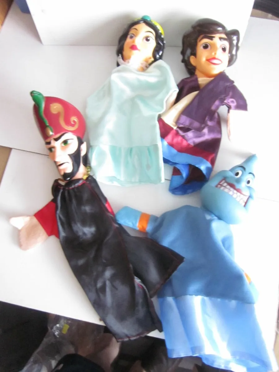 4X Disney Aladdin  Hand Puppets - Image 1