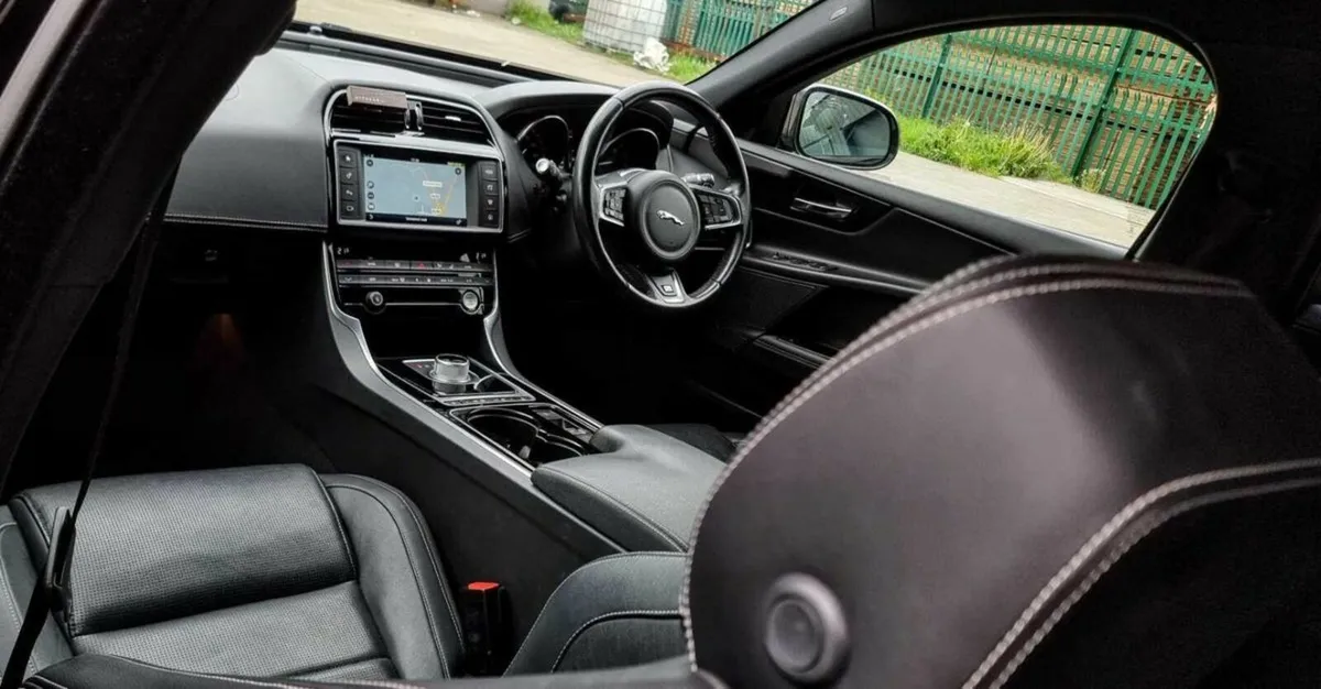 Jaguar XE R-Sport 2L D 2015 Auto *Price Negotiable - Image 3