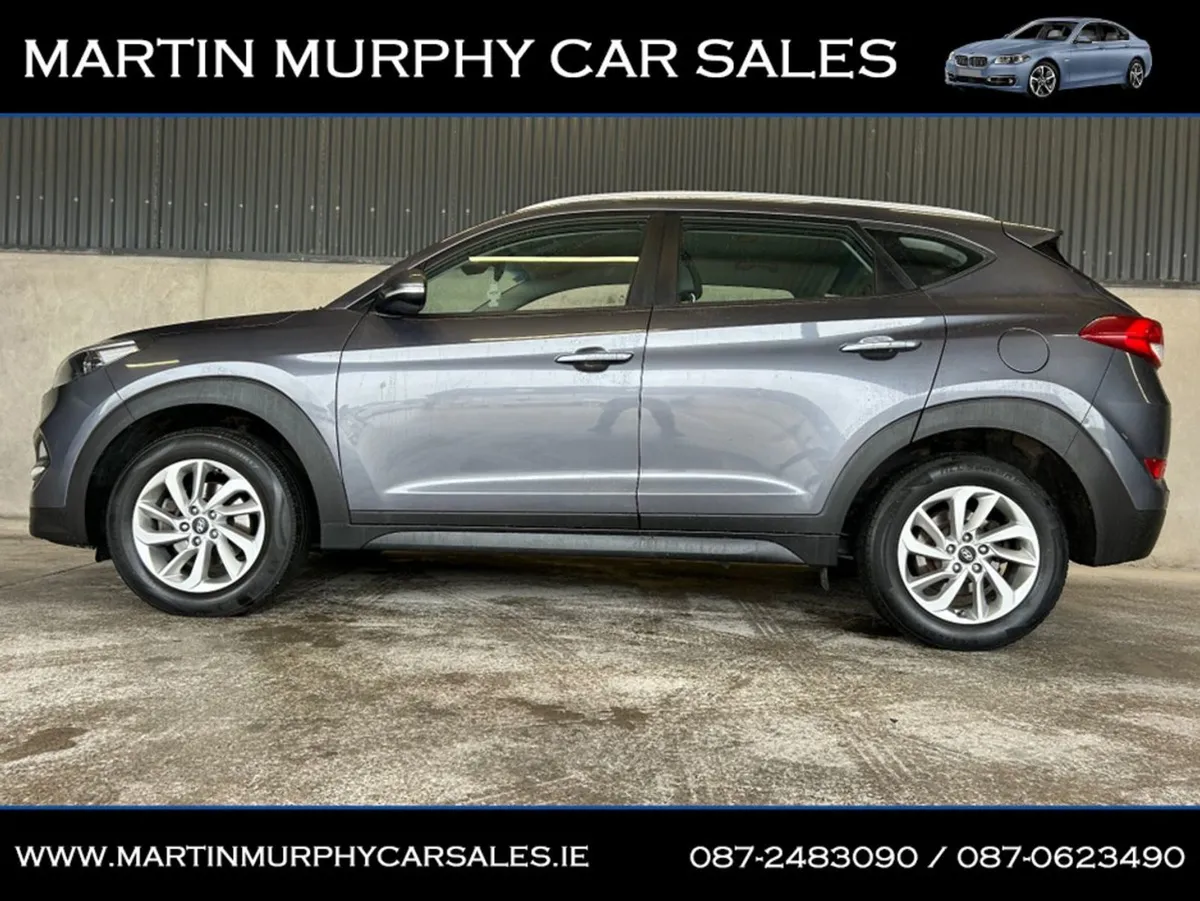 Hyundai Tucson 1.7 SE NAV - Image 3