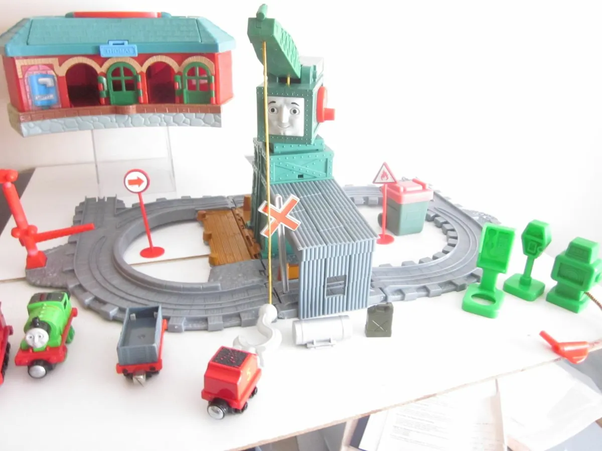 Thomas the Tank Engine Bundle - Image 2