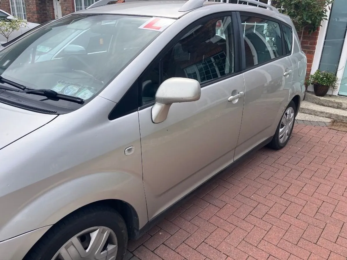2006 Toyota Corolla - Image 3