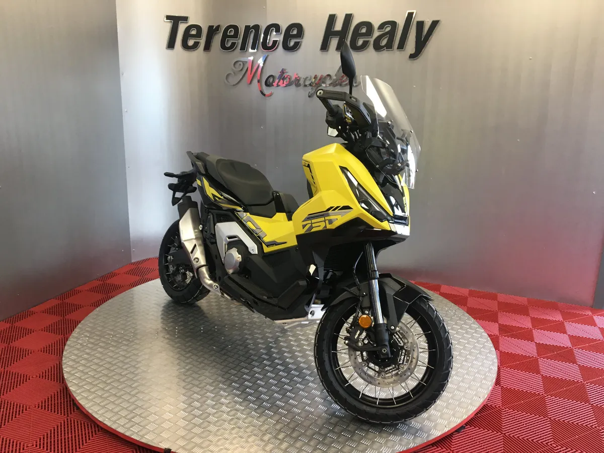 2025 Honda XADV 750 ''Finance Available'' - Image 1