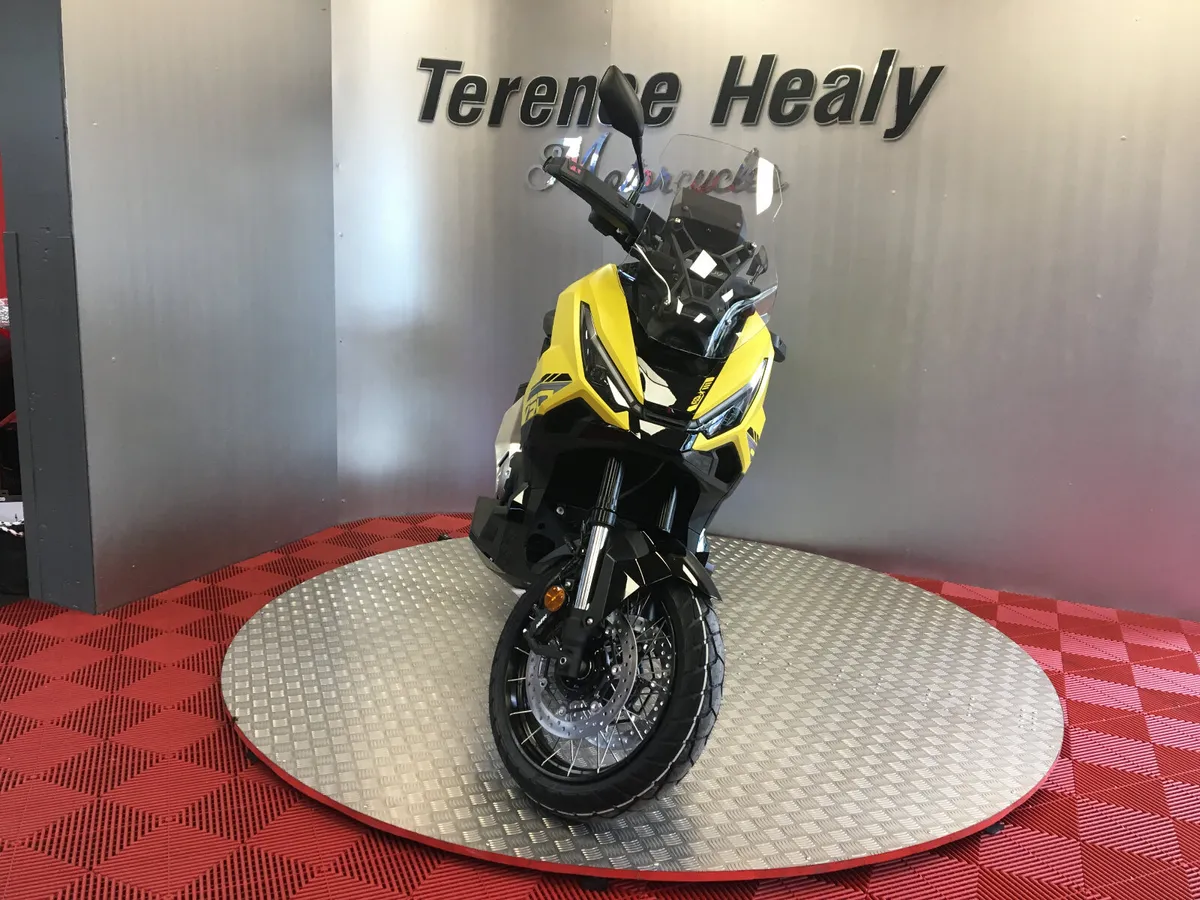 2025 Honda XADV 750 ''Finance Available'' - Image 3