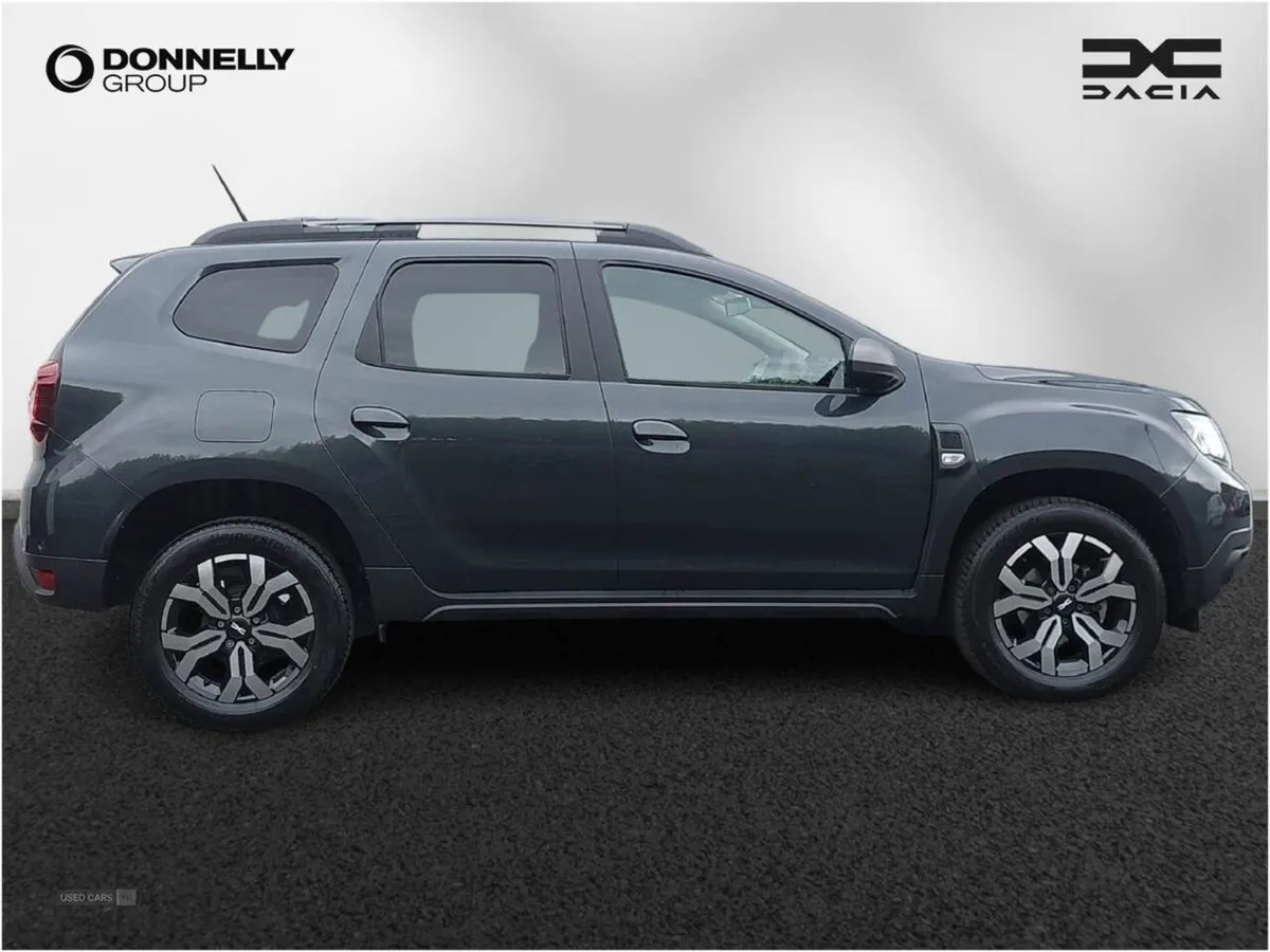 Dacia Duster 1.3 TCe 150 Journey 5dr EDC - Image 3