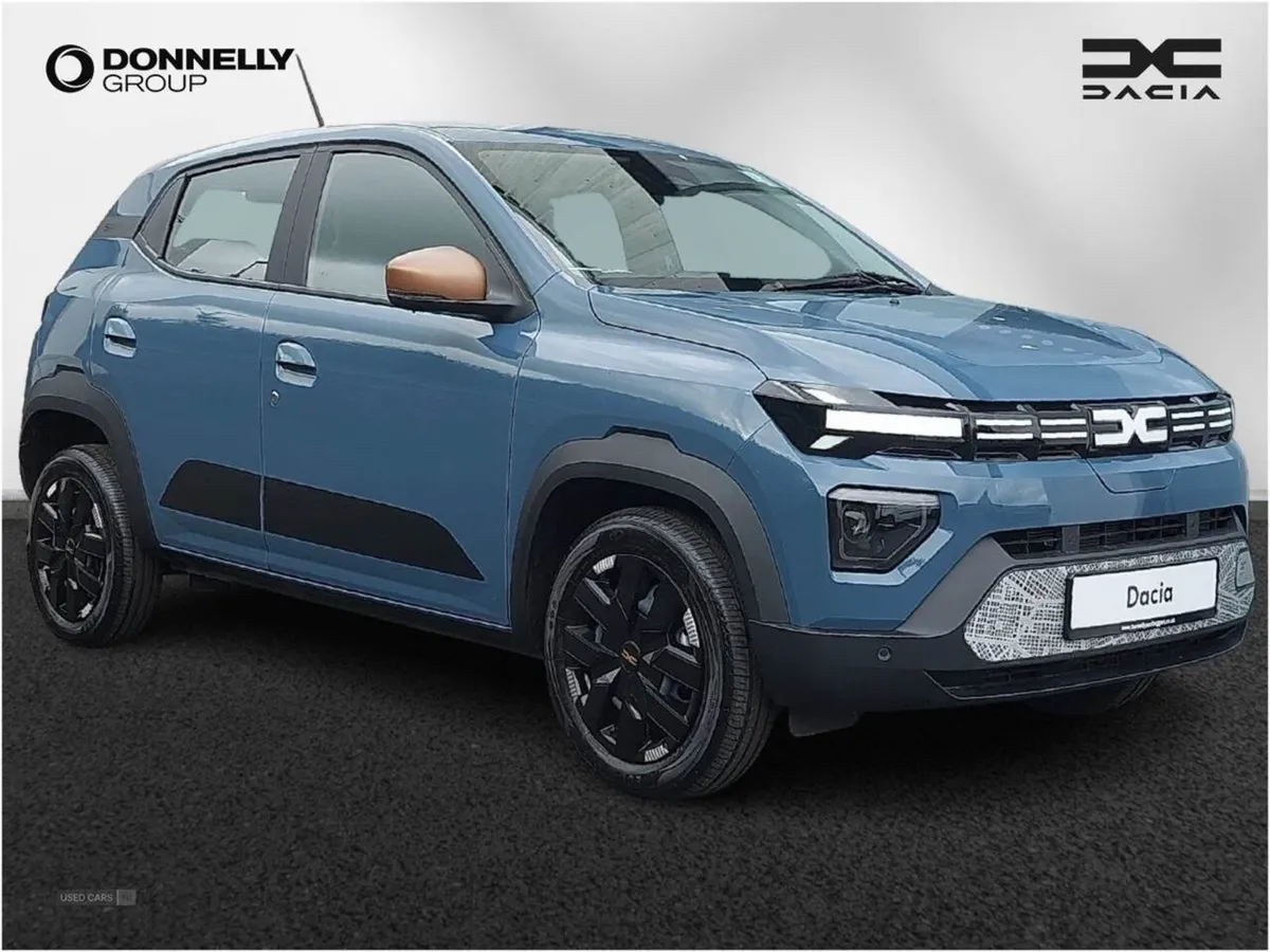 Dacia Spring 27kwh Extreme 65 48kw 5dr Auto - Image 1