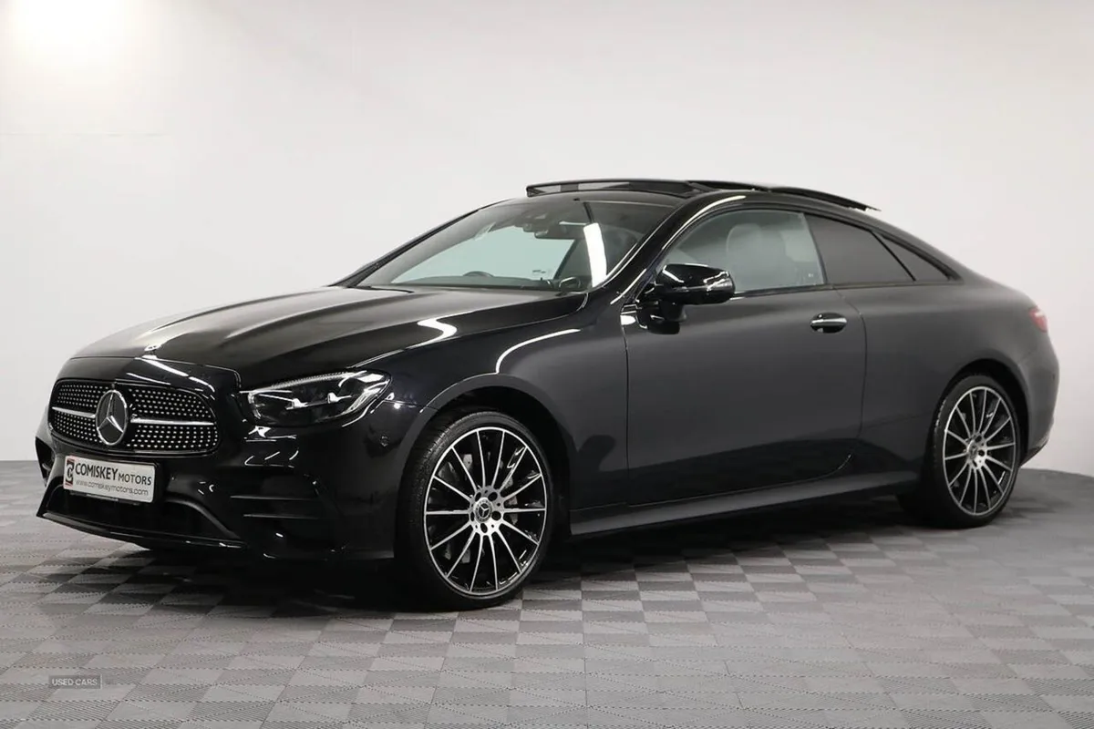 Mercedes-Benz E-Class E400d AMG Line Night Edition - Image 3