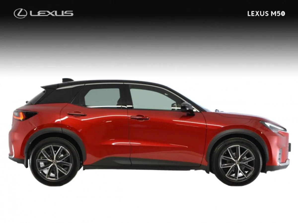 Lexus LBX Emotion - Image 4