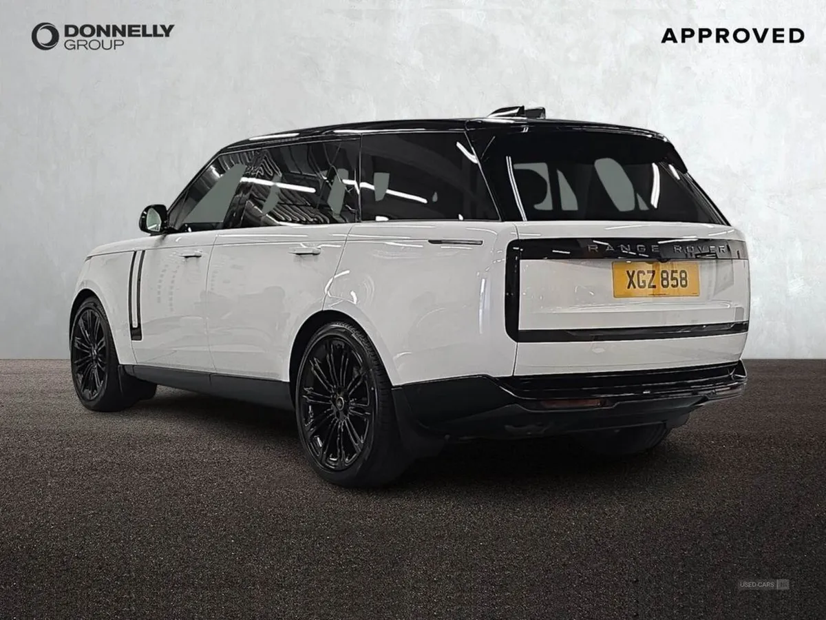 Land Rover Range Rover 3.0 D350 SE LWB 4dr Auto - Image 2