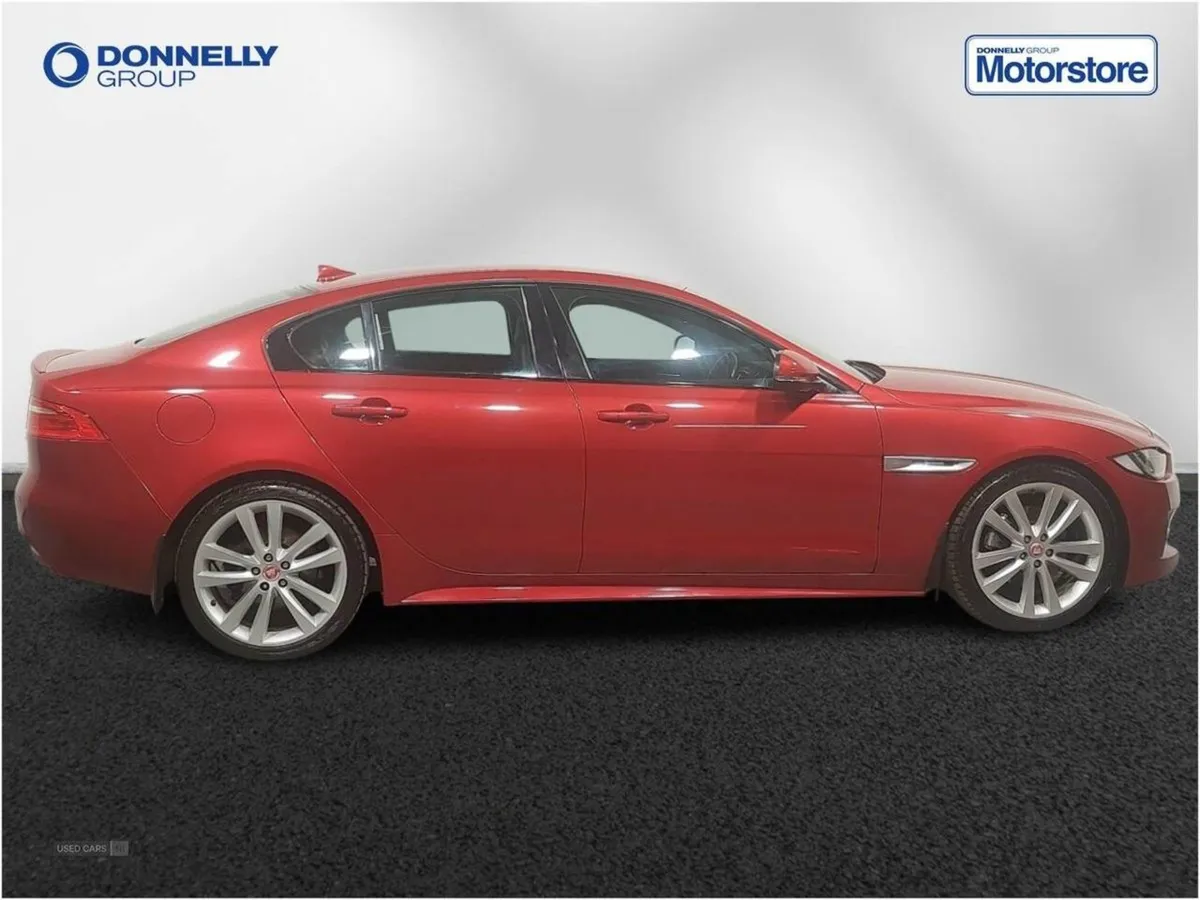 Jaguar XE 2.0d  180  R-sport 4dr - Image 3
