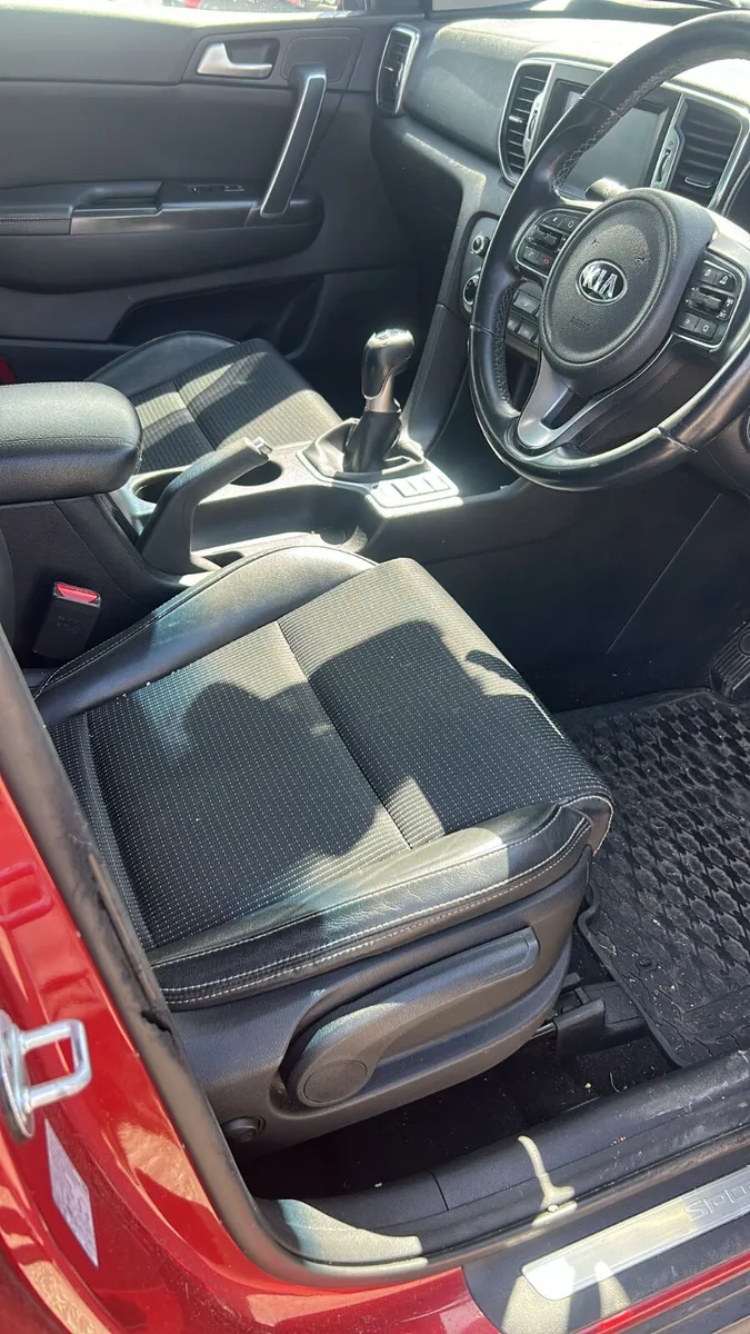 Kia Sportage 2016 - Image 4
