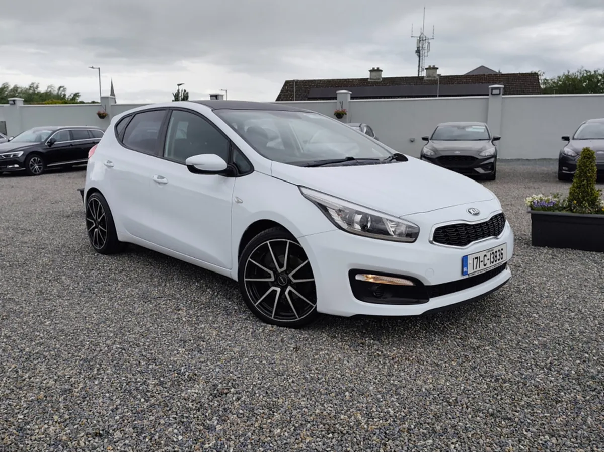 Kia Ceed ONLY €55 P/W CEE'D 1.4 TX DIESEL 5DR - Image 1