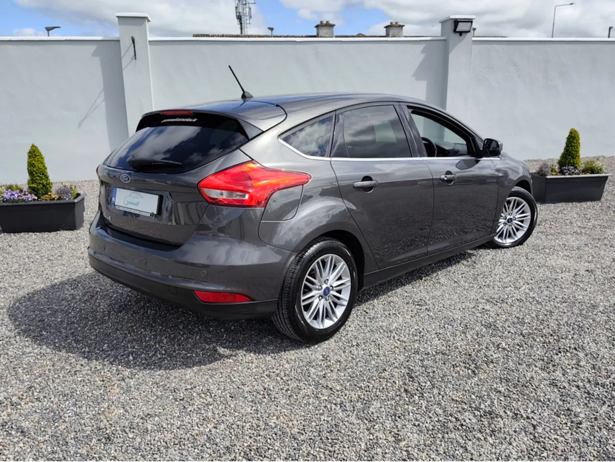 Ford Focus LOW MILES ZETEC EDITION TDCI - Image 2