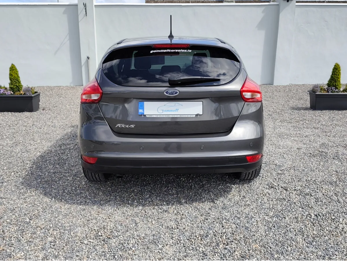 Ford Focus LOW MILES ZETEC EDITION TDCI - Image 3