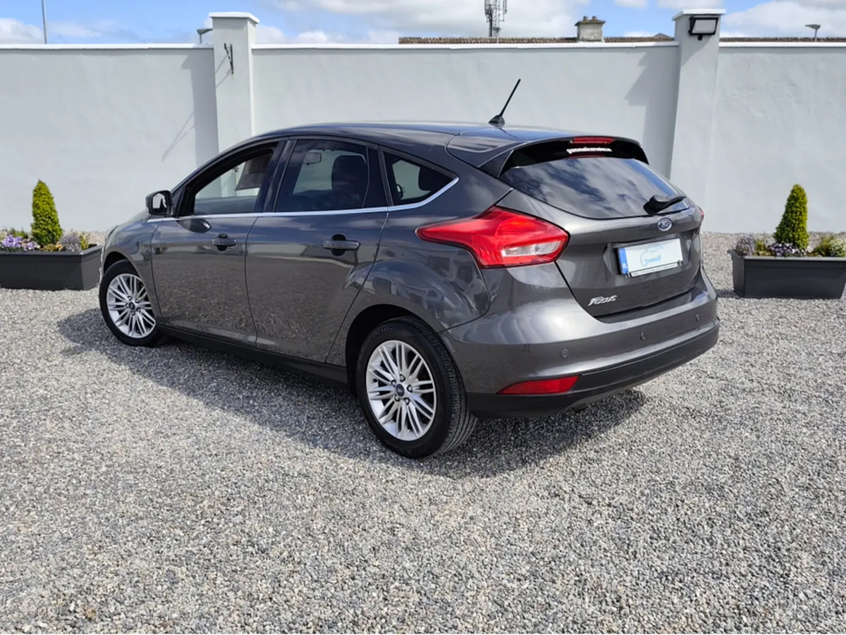 Ford Focus LOW MILES ZETEC EDITION TDCI - Image 4