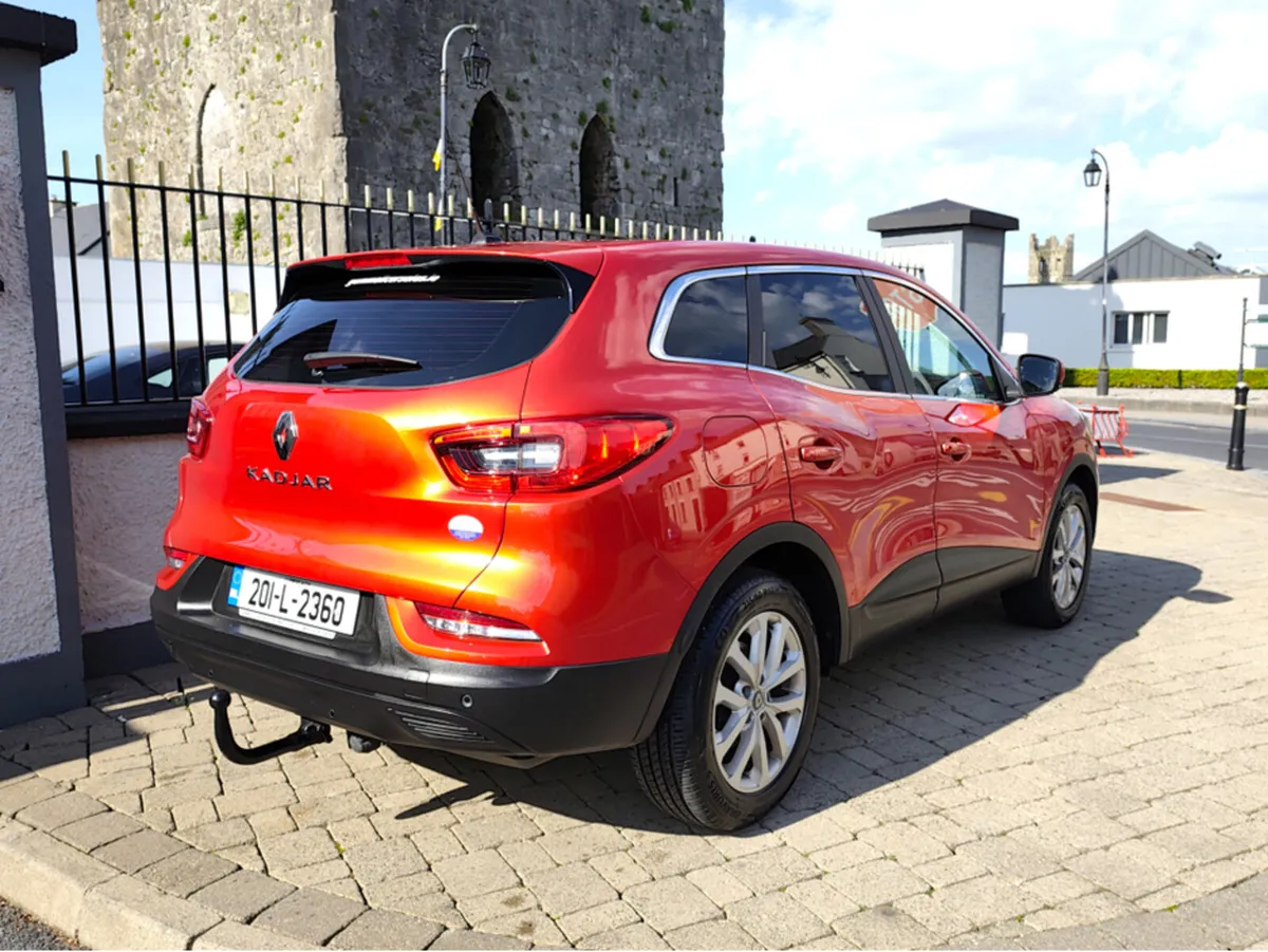 Renault Kadjar PLAY DCI 115 COMMERCIAL - Image 2