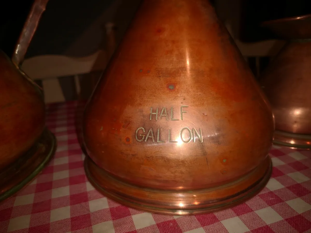 Antique Victorian Copper measuring jug set - Image 2
