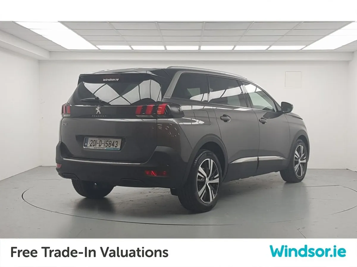 Peugeot 5008 1.2 Puretech 130bhp Allure - Image 3