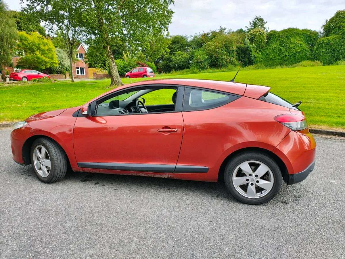 Renault Megane Coupe - Image 4
