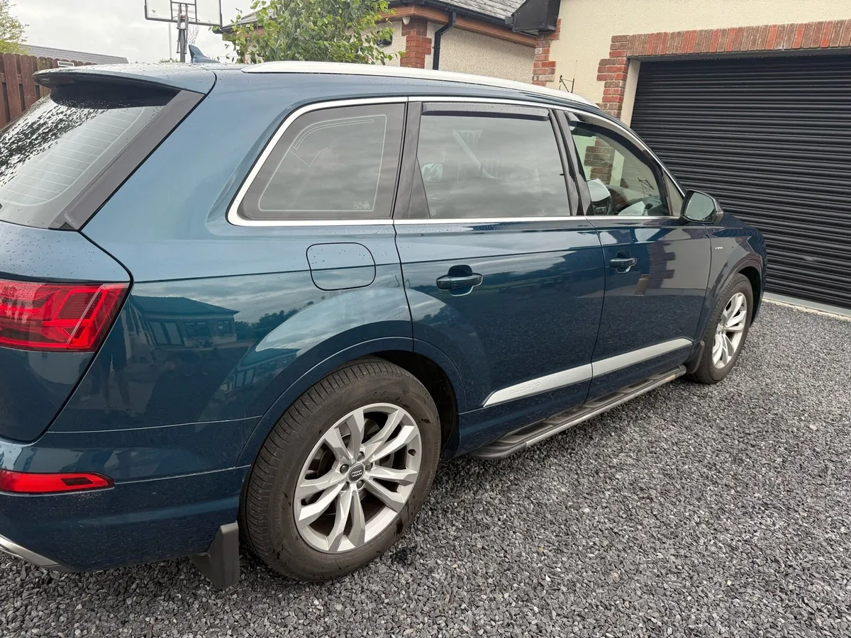 Car - Image 2