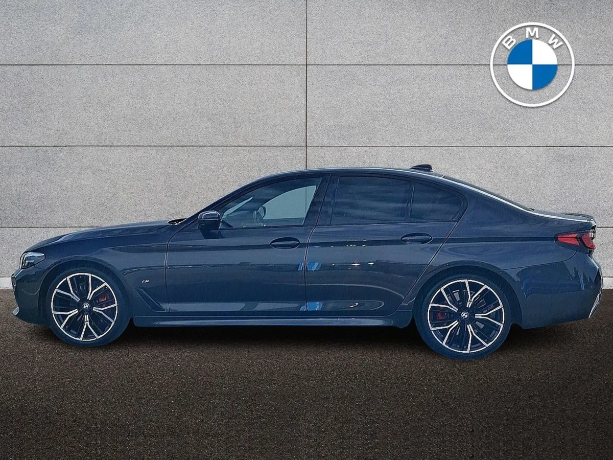BMW 5 Series 520d M Sport Saloon - Image 3