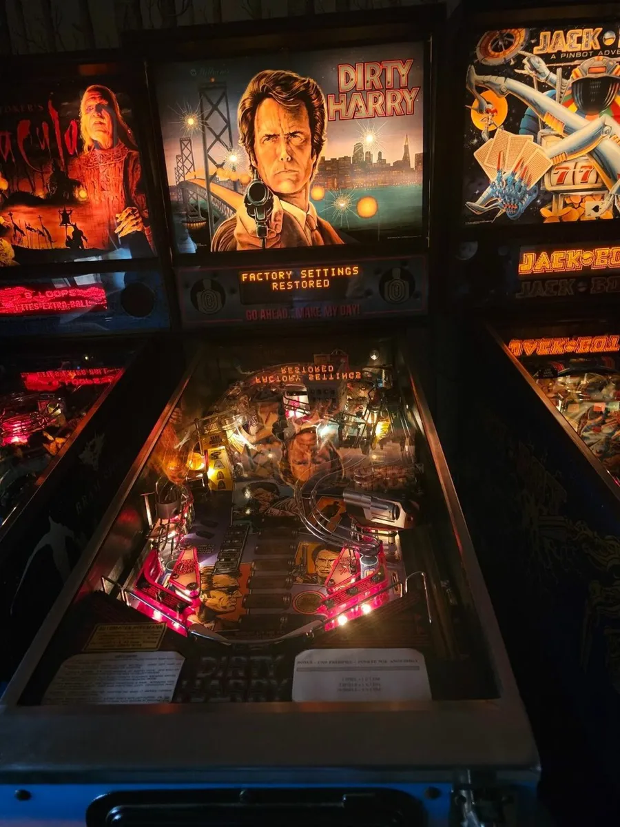 pinball machine - Image 4
