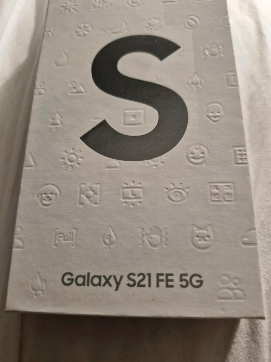 Samsung galaxys 21fe - Image 2