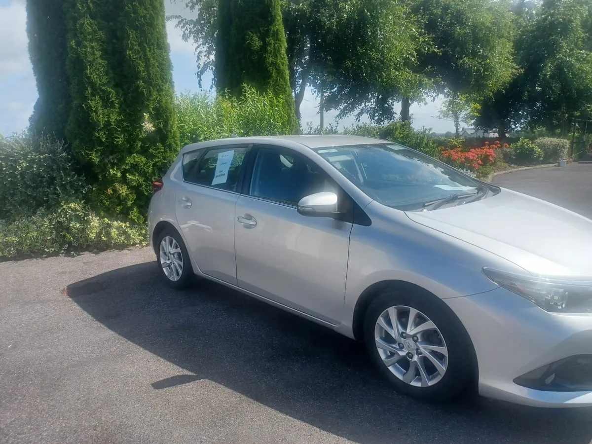 Toyota Auris 2016 - Image 4